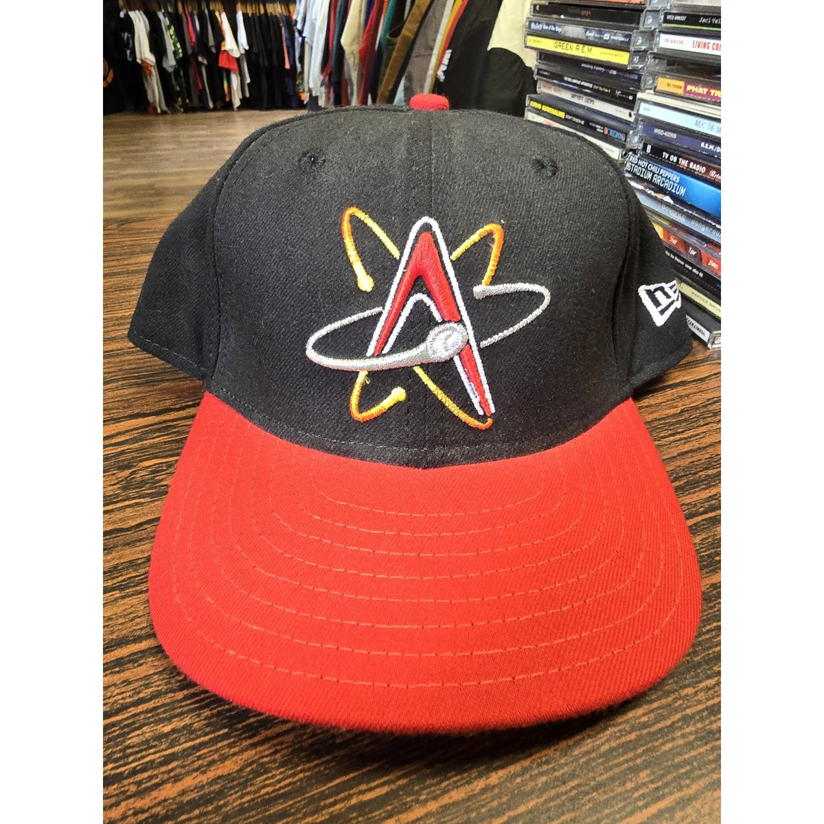 Albuquerque Isotopes Snapback Hat M/L Minor League MLB Baseball New Era