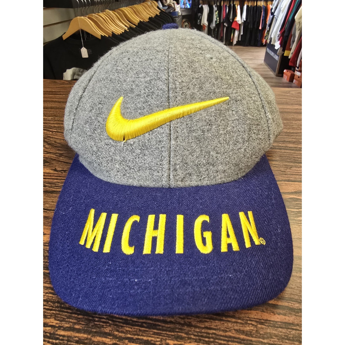 Vtg 90s University Of Michigan Wolverines Snapback Hat NCAA Nike Team Sports